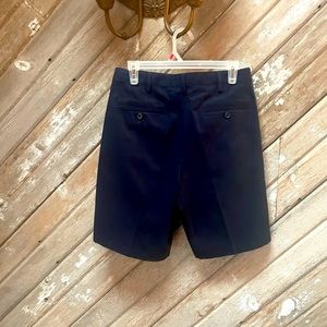 Men’s shorts Lands End great condition 9 inch length Navy blue